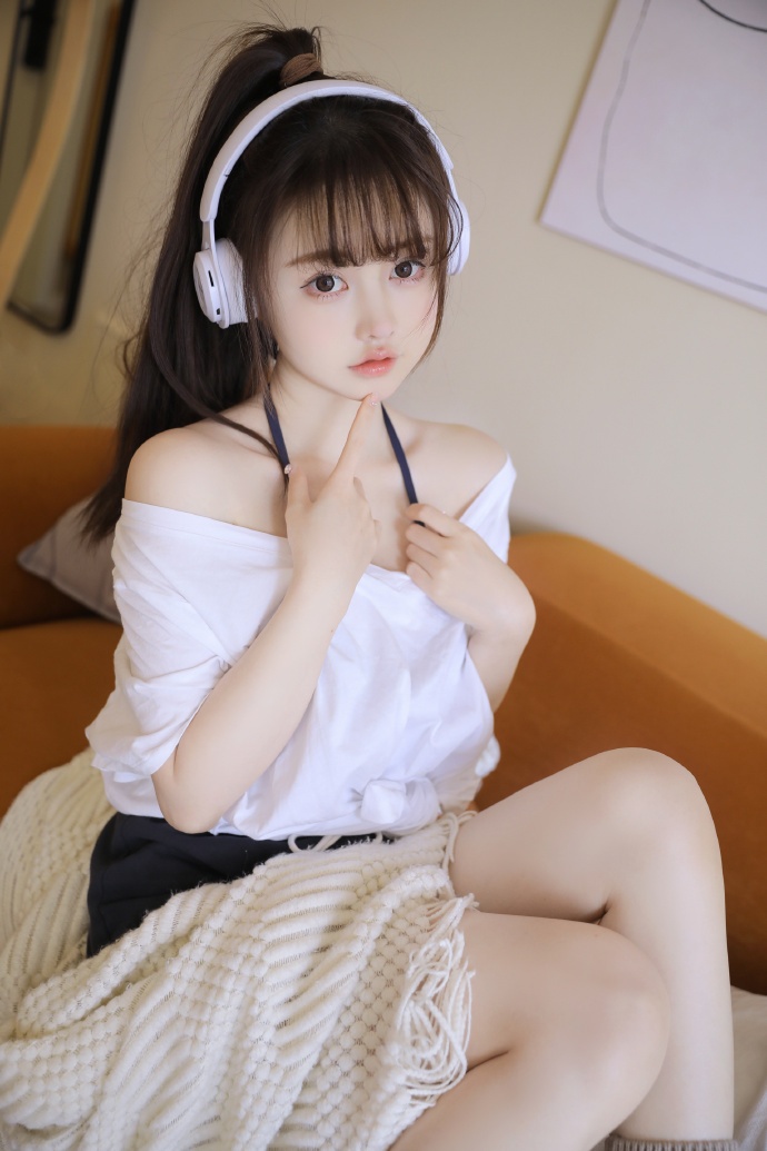 ai  短剧网-人物线索·人物登场封面